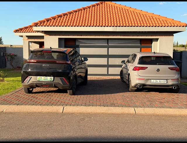 3 BEDROOM HOUSE FOR SALE IN WATERKLOOF EAST